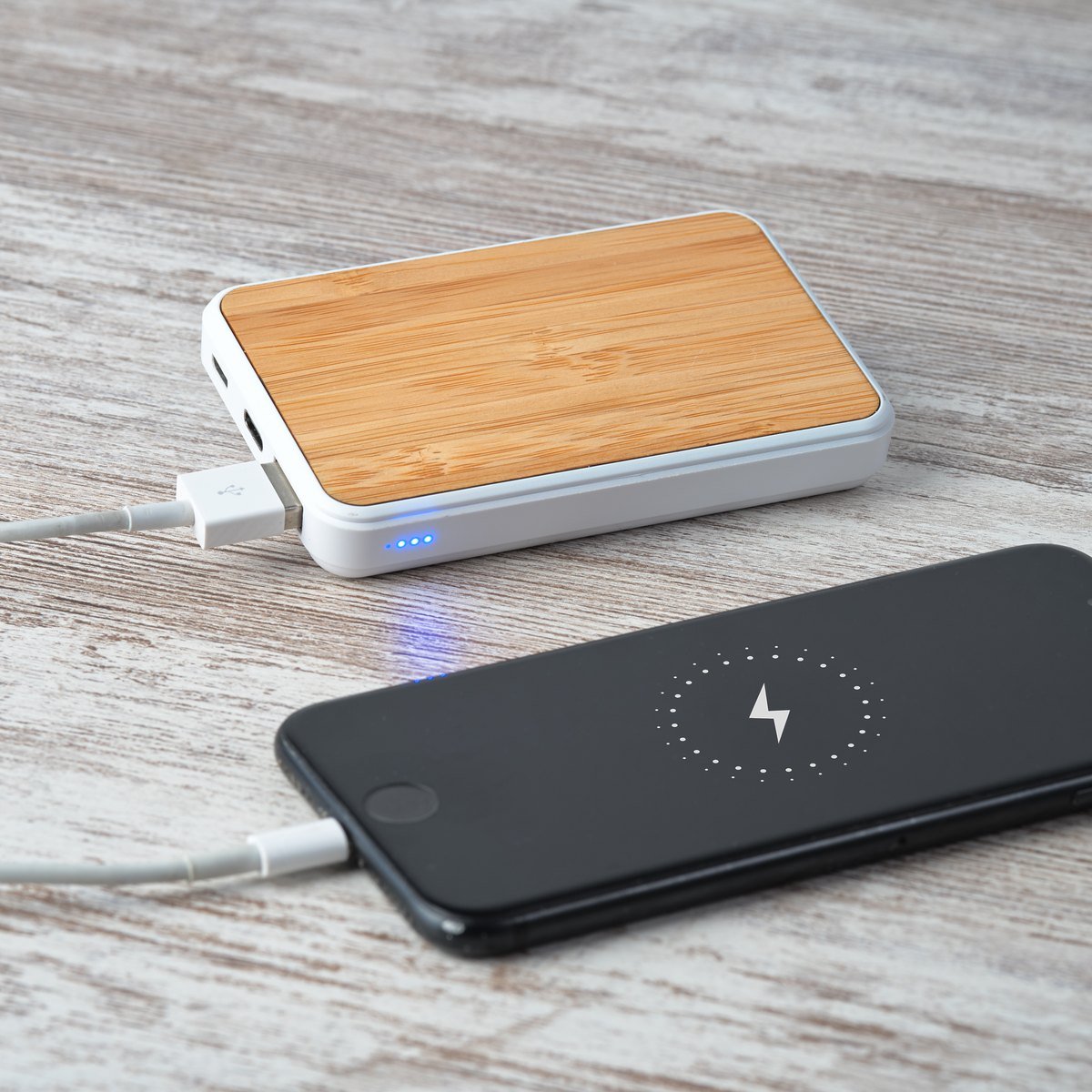 Autre vue : Batterie bambou blanche 5 000 mAh